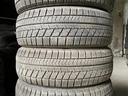 205/60r16 Bridgestone за 75 000 тг. в Алматы