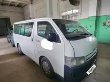 Toyota HiAce, 2005