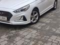 Hyundai Sonata 2017 годаүшін11 200 000 тг. в Актобе