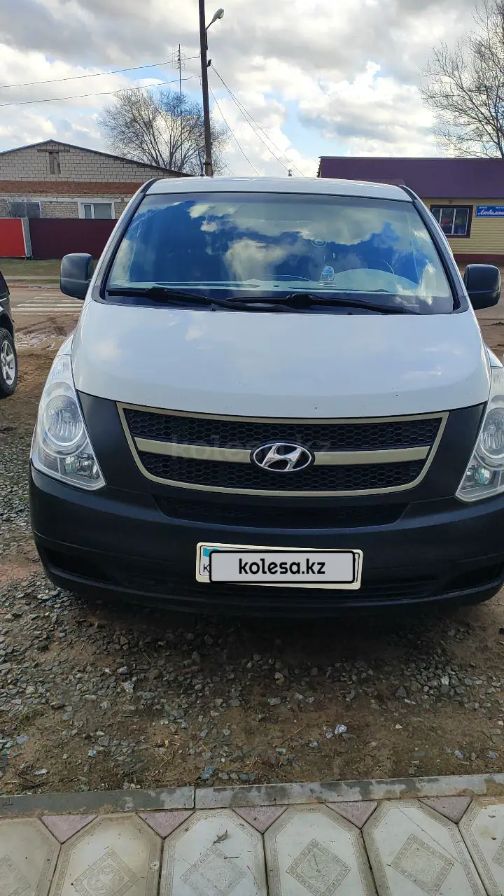Hyundai H1, 2011