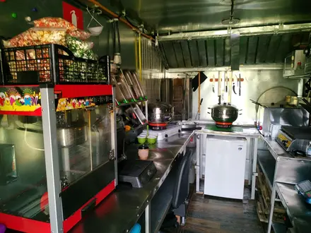 Фудтрак. Готовый бизнес "Кухня на колесах" в Алматы – фото 5