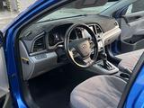 Hyundai Elantra 2017 года за 7 500 000 тг. в Атырау – фото 4