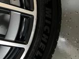 Оригинальные диски R19 + шины Michelin Alpin 5 на Mercedes за 1 000 000 тг. в Алматы – фото 4