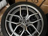Оригинальные диски R19 + шины Michelin Alpin 5 на Mercedes за 1 000 000 тг. в Алматы