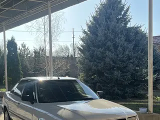 Audi 80
