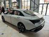 Hyundai Elantra 2024 года за 8 300 000 тг. в Шымкент – фото 3