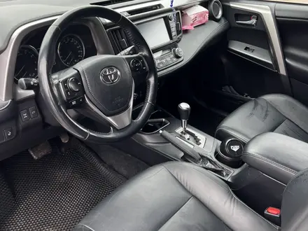 Toyota RAV4 2018 года за 10 800 000 тг. в Астана – фото 7