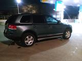 Volkswagen Touareg 2005 года за 5 800 000 тг. в Караганда – фото 4