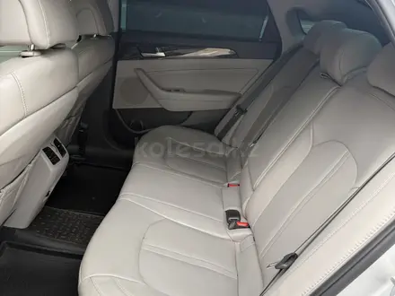 Hyundai Sonata 2017 года за 8 500 000 тг. в Алматы – фото 9