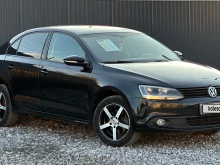 Volkswagen Jetta 2013 года за 5 100 000 тг. в Актобе – фото 3