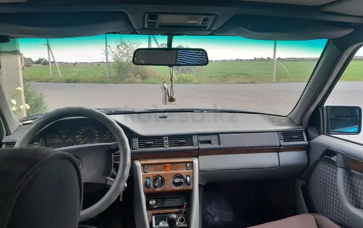 Mercedes-Benz E 230 1989 года за 950 000 тг. в Алматы