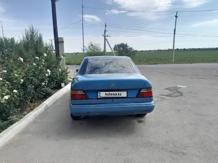 Mercedes-Benz E 230 1989 года за 950 000 тг. в Алматы – фото 3