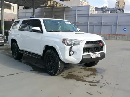 Toyota 4Runner 2016 года за 16 000 000 тг. в Актобе – фото 3