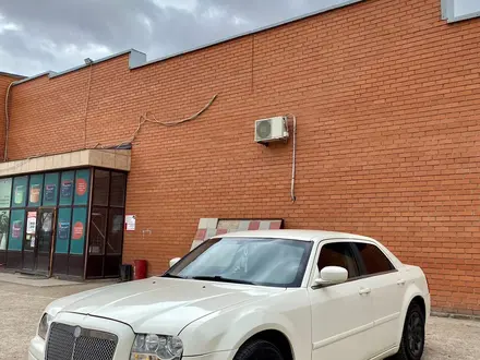 Chrysler 300C 2005 года за 4 000 000 тг. в Жезказган – фото 7