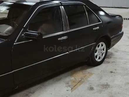Mercedes-Benz S 320 1994 года за 2 700 000 тг. в Астана – фото 3