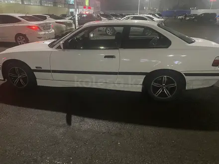 BMW 320 1993 года за 1 900 000 тг. в Алматы – фото 2