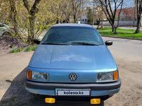 Volkswagen Passat 1993 годаүшін1 500 000 тг. в Караганда