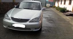 Toyota Camry 2005 года за 5 999 000 тг. в Астана – фото 2