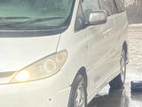 Toyota Estima 2002 года за 3 000 000 тг. в Алматы – фото 2