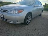 Toyota Camry 2003 года за 5 300 000 тг. в Актобе