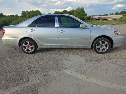 Toyota Camry 2003 года за 5 300 000 тг. в Актобе – фото 6
