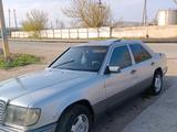 Mercedes-Benz E 280 1992 года за 1 800 000 тг. в Тараз – фото 5