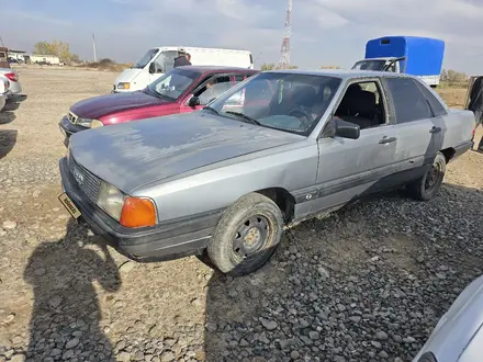 Audi 100 1987 года за 500 000 тг. в Жетысай – фото 11