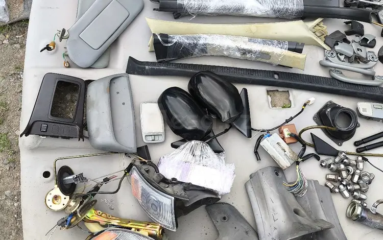 Пластик Чайзер 90 за 10 000 тг. в Алматы