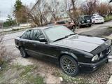BMW 525 1992 года за 800 000 тг. в Алматы – фото 3