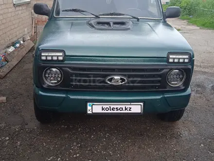 ВАЗ (Lada) Lada 2121 2001 года за 1 100 000 тг. в Атбасар – фото 2