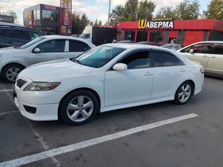 Toyota Camry 2010 года за 7 800 000 тг. в Астана – фото 2