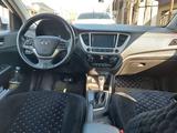 Hyundai Accent 2019 года за 8 100 000 тг. в Шымкент – фото 4