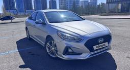 Hyundai Sonata 2018 годаfor7 500 000 тг. в Астана – фото 2