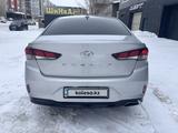 Hyundai Sonata 2018 годаүшін7 500 000 тг. в Астана – фото 5