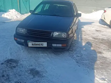 Volkswagen Vento 1993 года за 2 000 000 тг. в Алматы