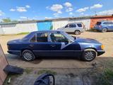 Mercedes-Benz E 200 1990 годаүшін900 000 тг. в Астана