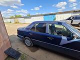 Mercedes-Benz E 200 1990 годаүшін900 000 тг. в Астана – фото 2