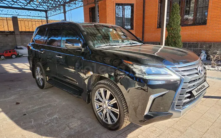 Lexus LX 570 2017 года за 45 500 000 тг. в Алматы