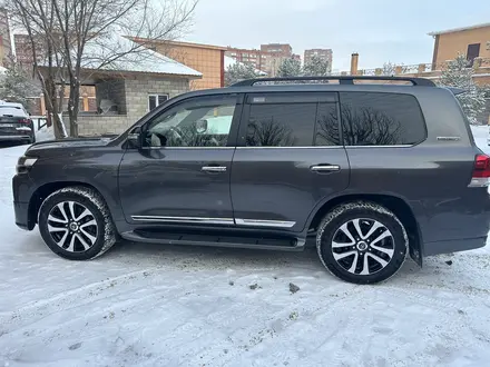 Toyota Land Cruiser 2019 года за 36 800 000 тг. в Астана – фото 13