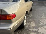 Toyota Camry 2001 годаүшін4 000 000 тг. в Талдыкорган – фото 5