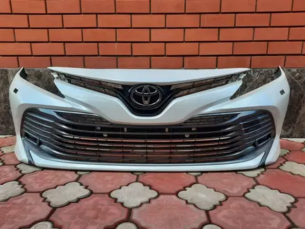 Toyota Camry V70 бампер передний за 111 222 тг. в Шымкент