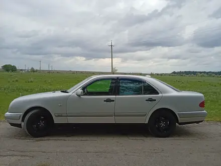 Mercedes-Benz E 230 1995 года за 2 000 000 тг. в Алматы – фото 2