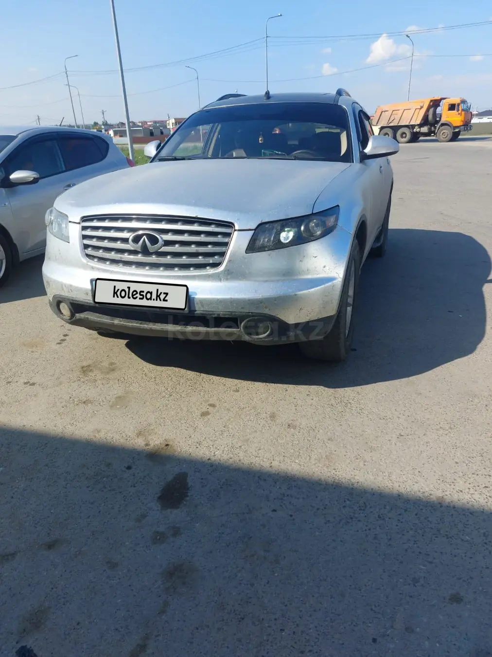 Infiniti FX35, 2004