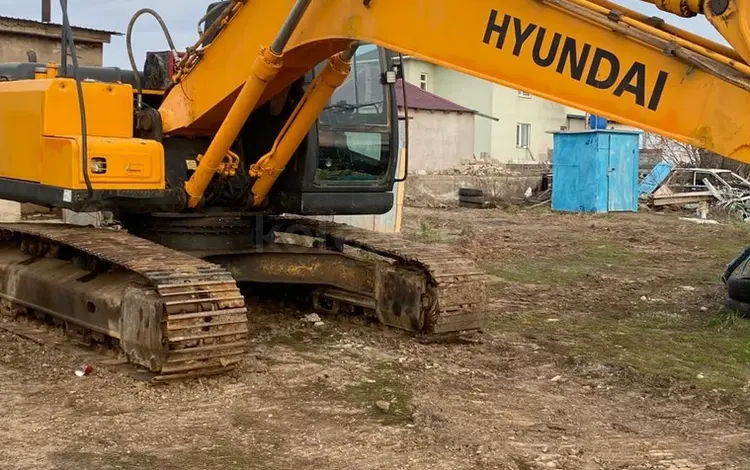 Hyundai  R220LC 2010 года за 23 000 000 тг. в Астана