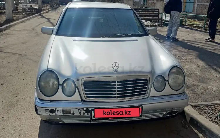 Mercedes-Benz E 200 1995 годаүшін1 900 000 тг. в Караганда