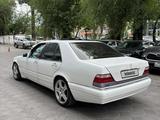 Mercedes-Benz S 320 1999 года за 5 000 000 тг. в Алматы