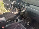 Skoda Rapid 2014 годаfor4 850 000 тг. в Караганда – фото 2