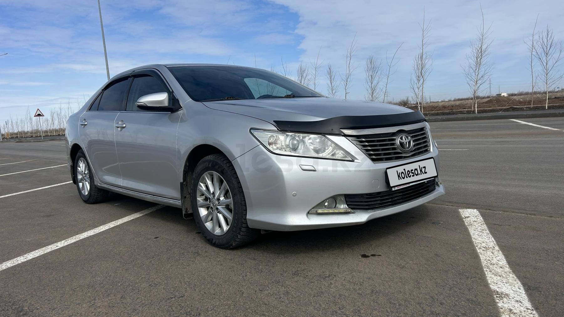 Toyota Camry 2014 г.