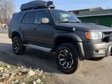 Toyota 4Runner 2002 года за 8 500 000 тг. в Шымкент – фото 2