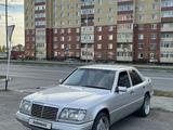 Mercedes-Benz E 200 1993 года за 2 700 000 тг. в Костанай